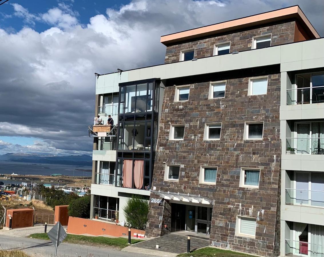 Disfruta La Vista Del Canal De Beagle! Departamento Tranquilo Rodeado De Arboles Y Montanas Apartment Ushuaia Exterior photo